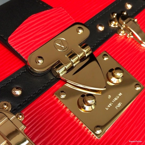 Vuitton TRUNK Louis CHANELUTCH 0803